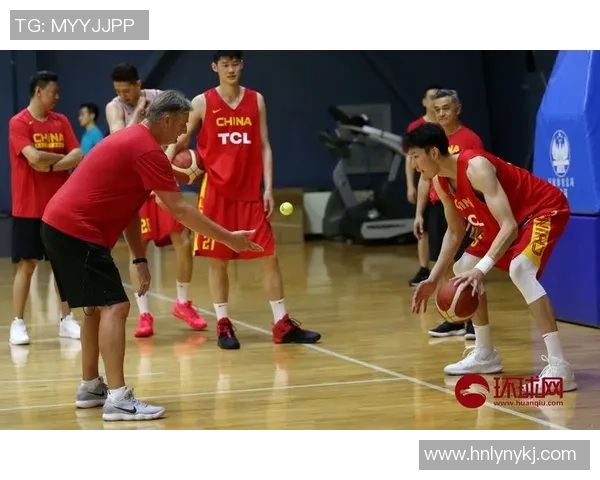 广州篮球队在世界杯舞台上的拼搏历程与荣耀时刻回顾