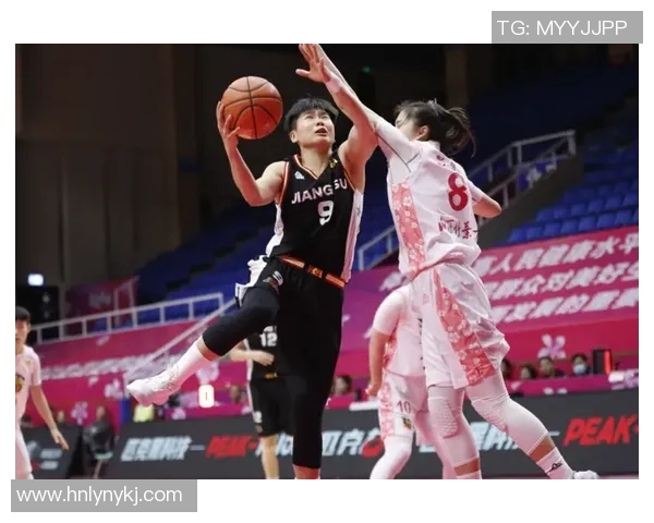 重庆篮球队强势领跑总决赛积分榜以90分稳居第一位置 重庆篮球队强势领跑总决赛积分榜以90分稳居第一位置