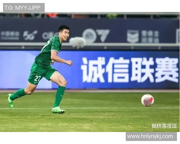 重生之路：中超足球明星的逆袭与荣耀之旅